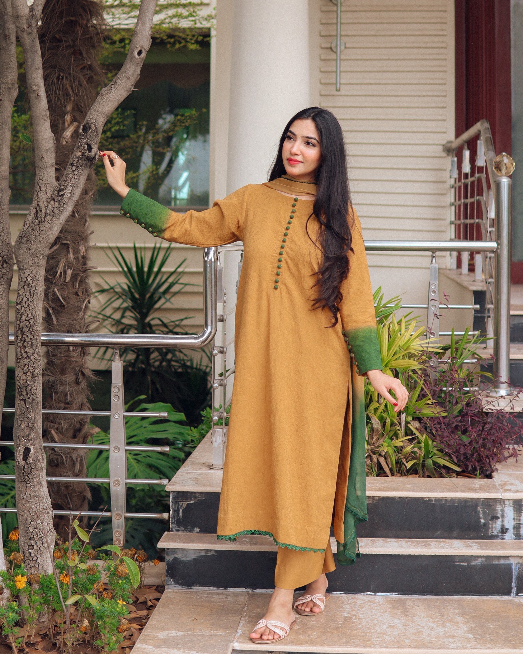 Rang-e-Khizaan